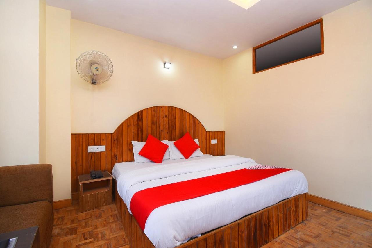 Oyo 19322 Hotel Snow Flake Manāli Esterno foto